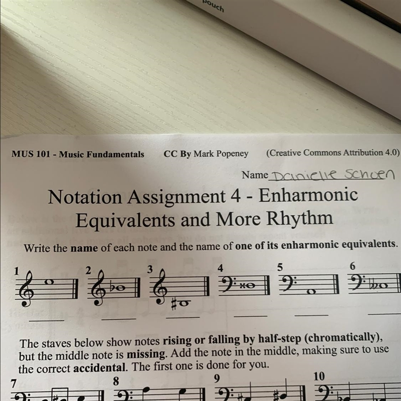 Write the name of each note and the name of one of its enharmonic equivalents. Help-example-1