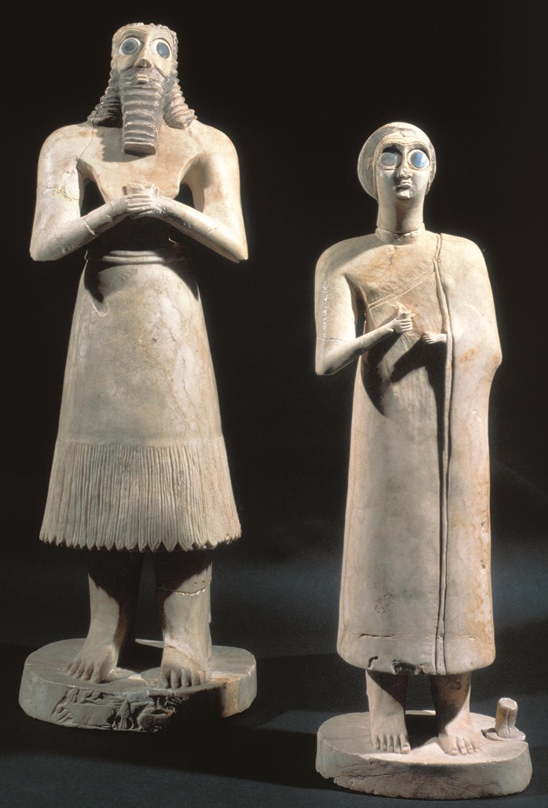 Look at these two sculptures. Based on your observation why did Greek sculptures break-example-1