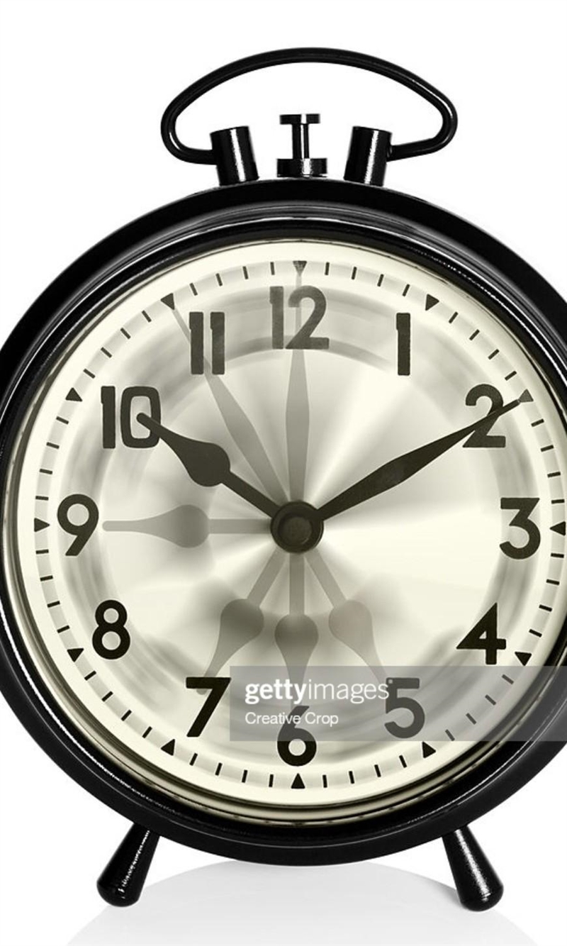 Can anyone give me a photography tip I'm trying to take a picture of a clock and make-example-1