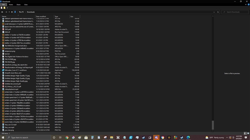 (100 points) why does file explorer look like this and how do I fix it? I'm not good-example-1