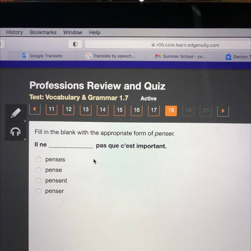 Fill in the blank with the appropriate form of penser. Il ne pas que c'est important-example-1