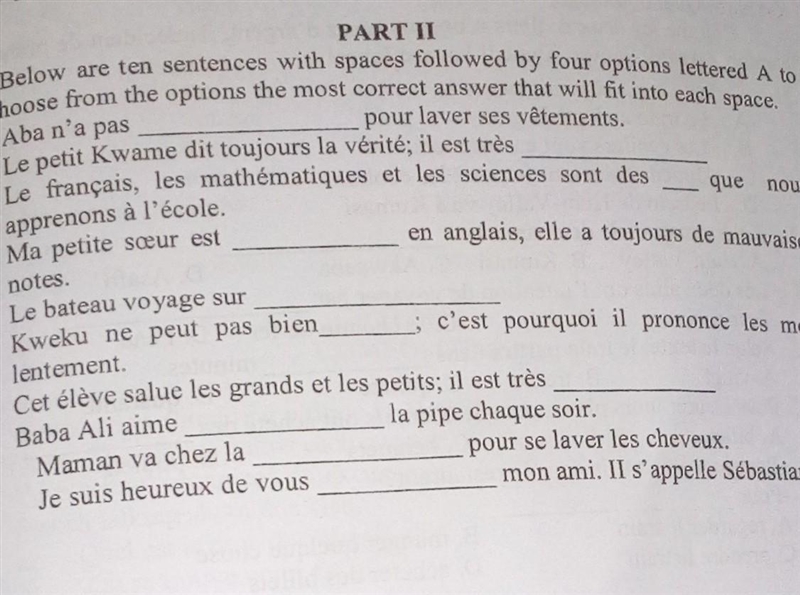 Can someone please help me answer this. these are the possible answers 11. d'éponge-example-1