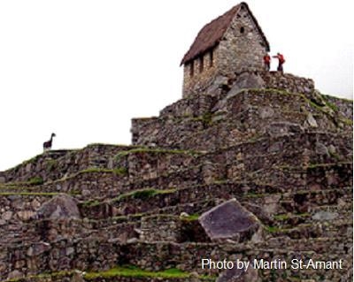 This photo shows ruins at Machu Picchu. Which early American civilization built this-example-1