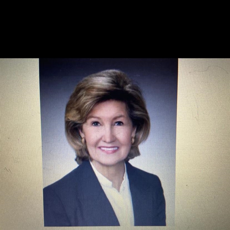 Kay Bailey Hutchison became the first- A. Mexican-American mayor of a major American-example-1