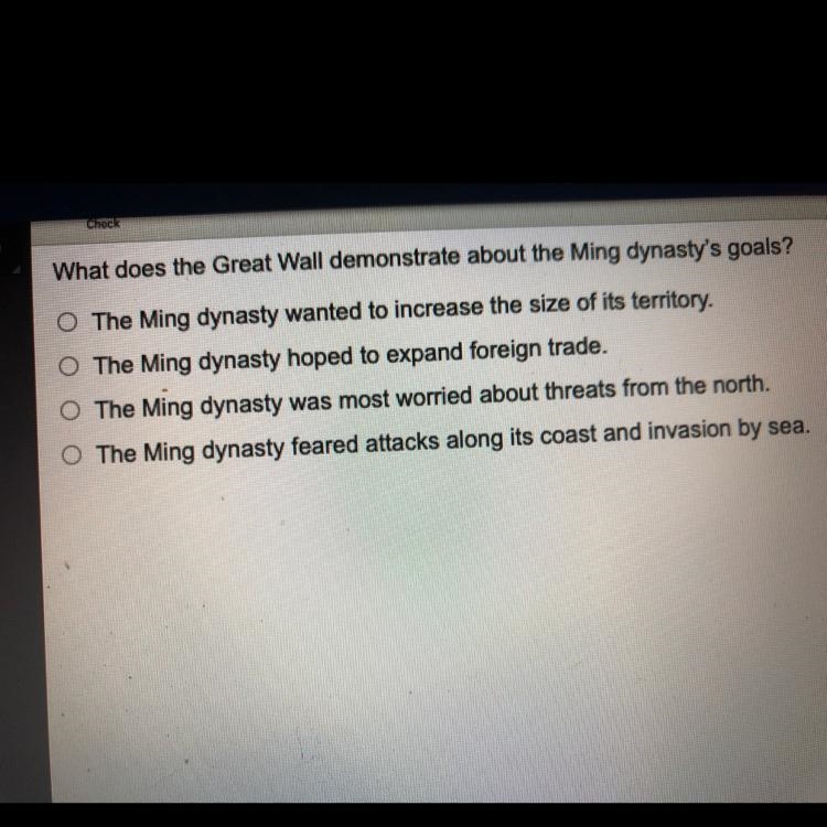 What does the Great Wall demonstrate about the Ming dynasty's goals? O The Ming dynasty-example-1