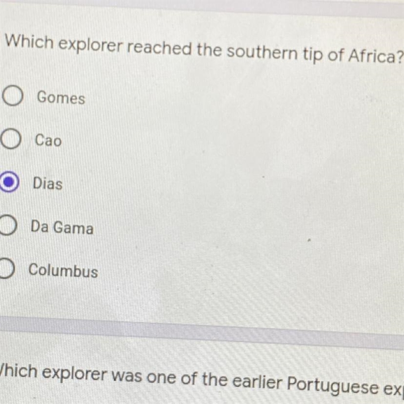 Which explorer reached the southern tip of Africa ?-example-1