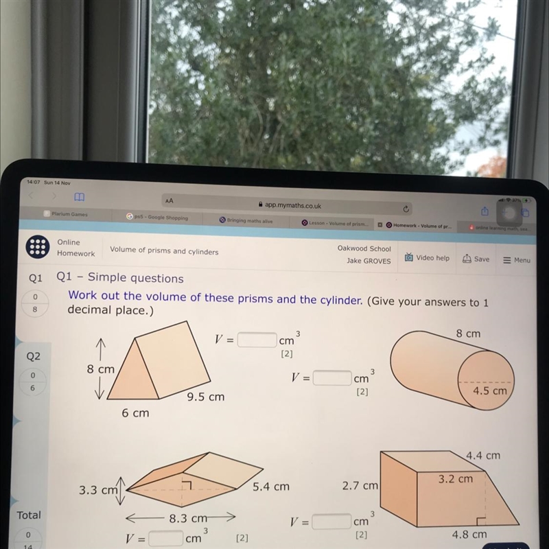 Finding it hard. I’d love some help and the answers. Thanks-example-1