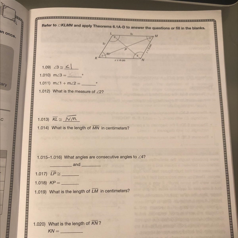 Can someone help me with the answers to these questions and possibly explain? I’d-example-1