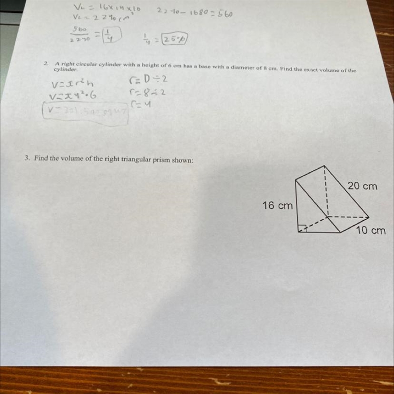 Find the volume of the right triangular prism shown:-example-1