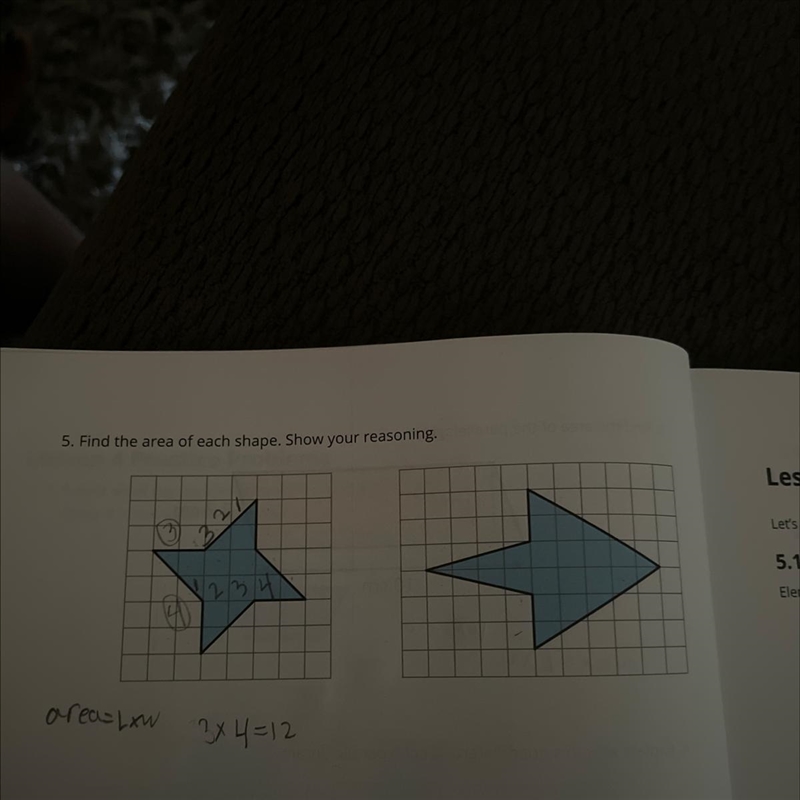 How to find the area of the shape on the right-example-1