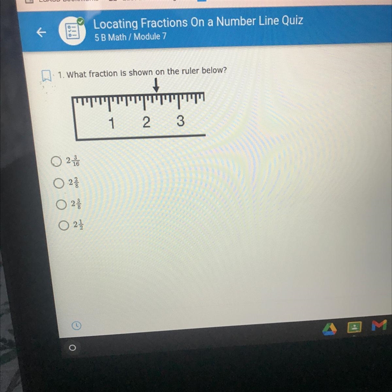 What fraction is shown on the ruler below? Pls help-example-1