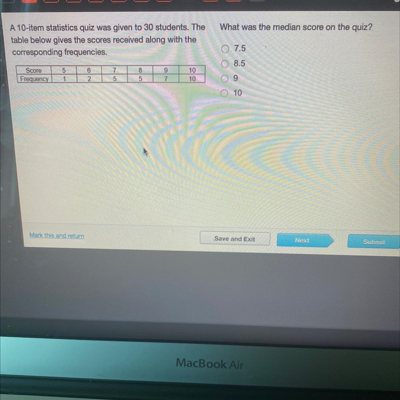 PLS HELP...IM DESPERATE What was the median score on the quiz? A 10-item statistics-example-1