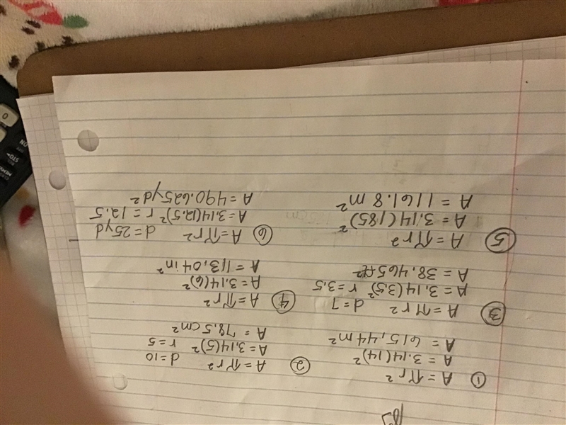 What is area of each circle below?-example-1