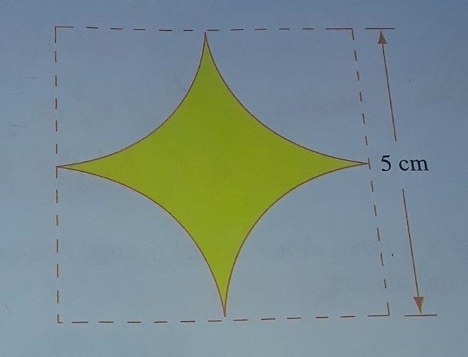 The figure above shows a square of side 5 cm from which four quadrants are cut out-example-1