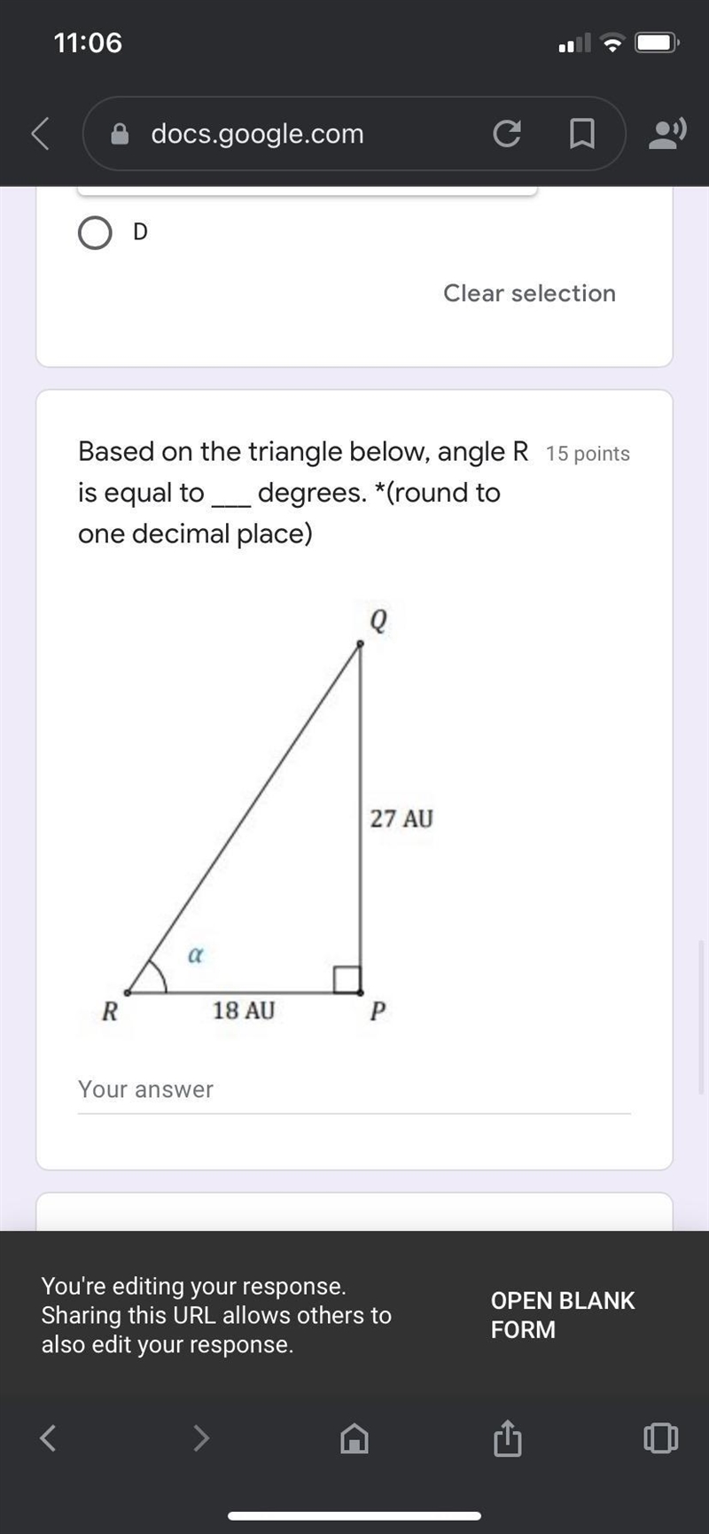 Please help!! I am so confused on angles in right triangles.-example-1