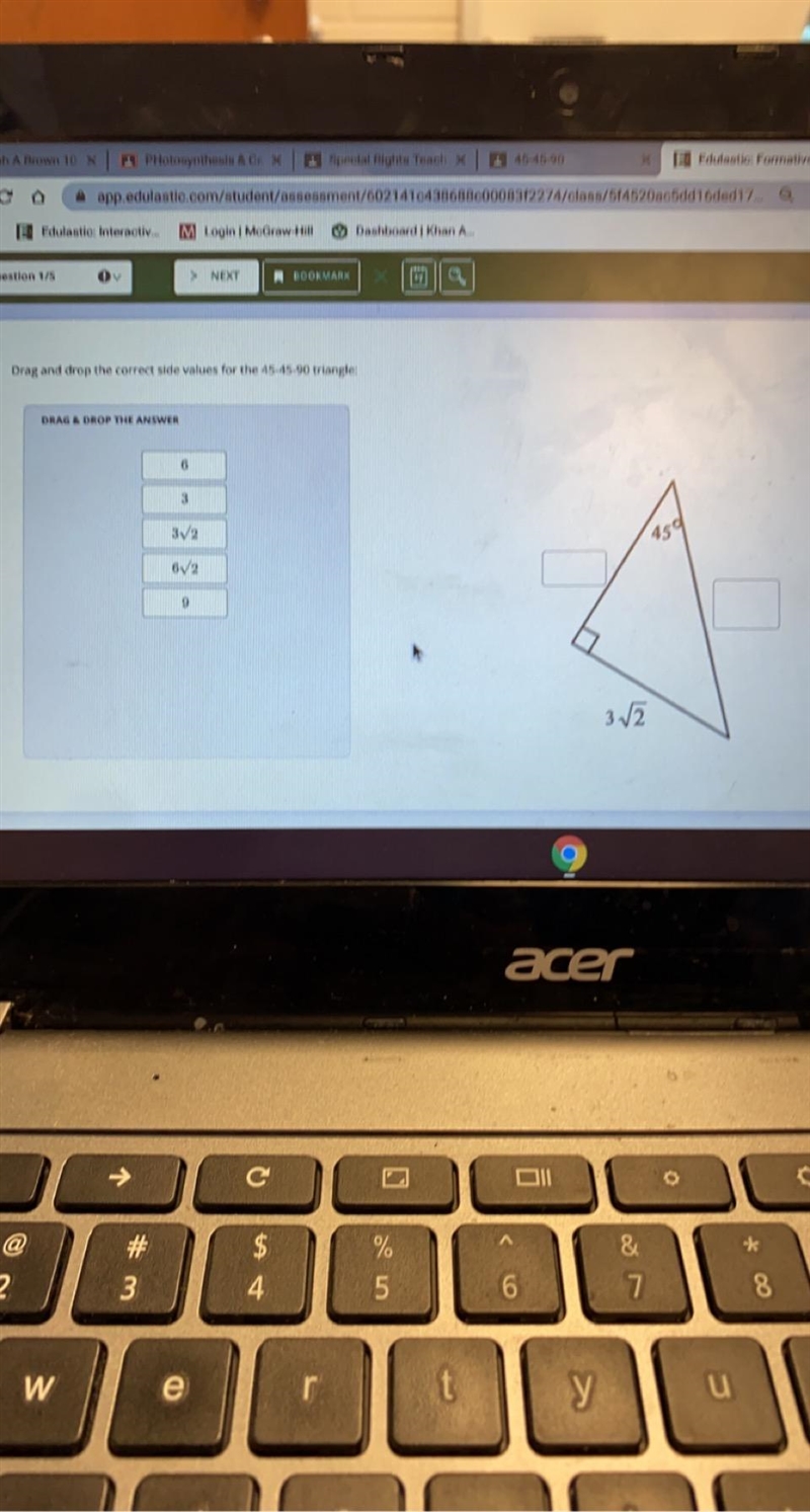 The leg in the right triangle below are each 12 units long-example-1