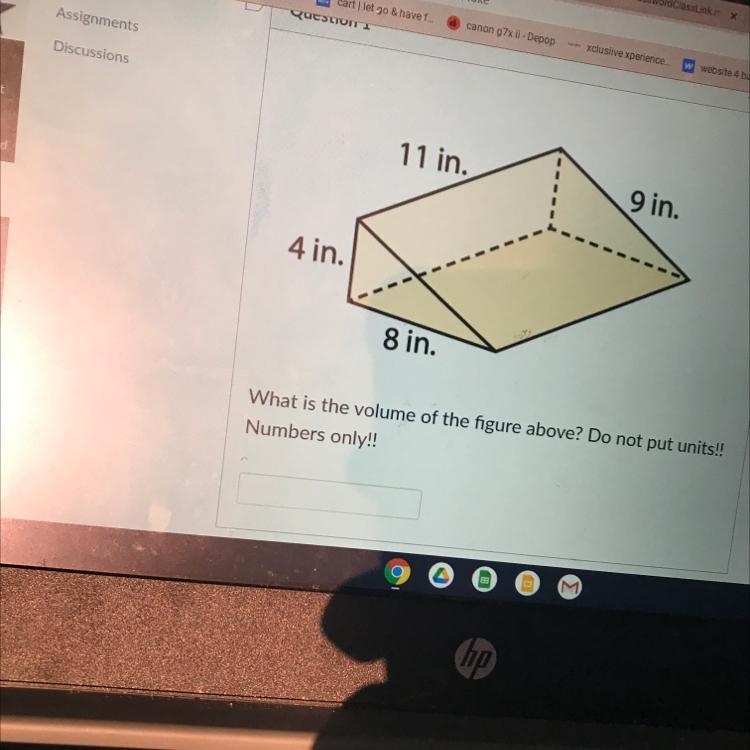 11 in. 9 in. 4 8 in. What is the volume of the figure above?-example-1