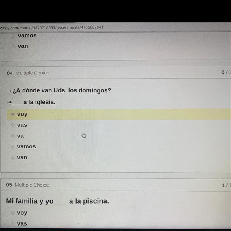 Select the correct infinitive. ¿A dónde van Uds. los domingos? _____ a la iglesia-example-1