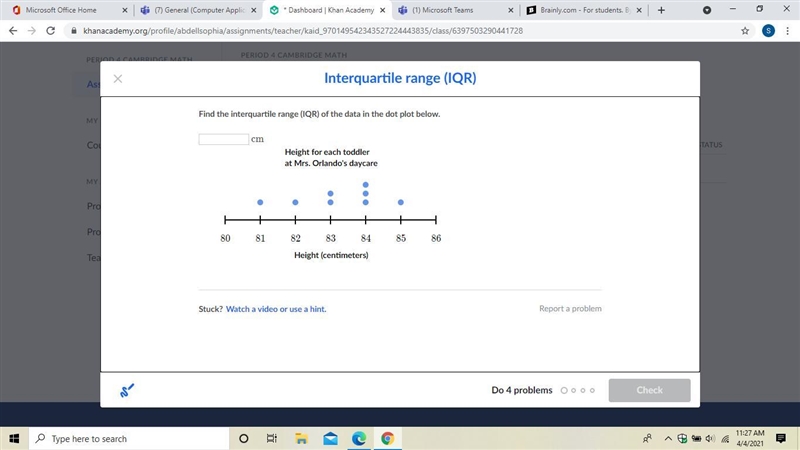 Find the interquartile range (IQR) of the data in the dot plot below-example-1