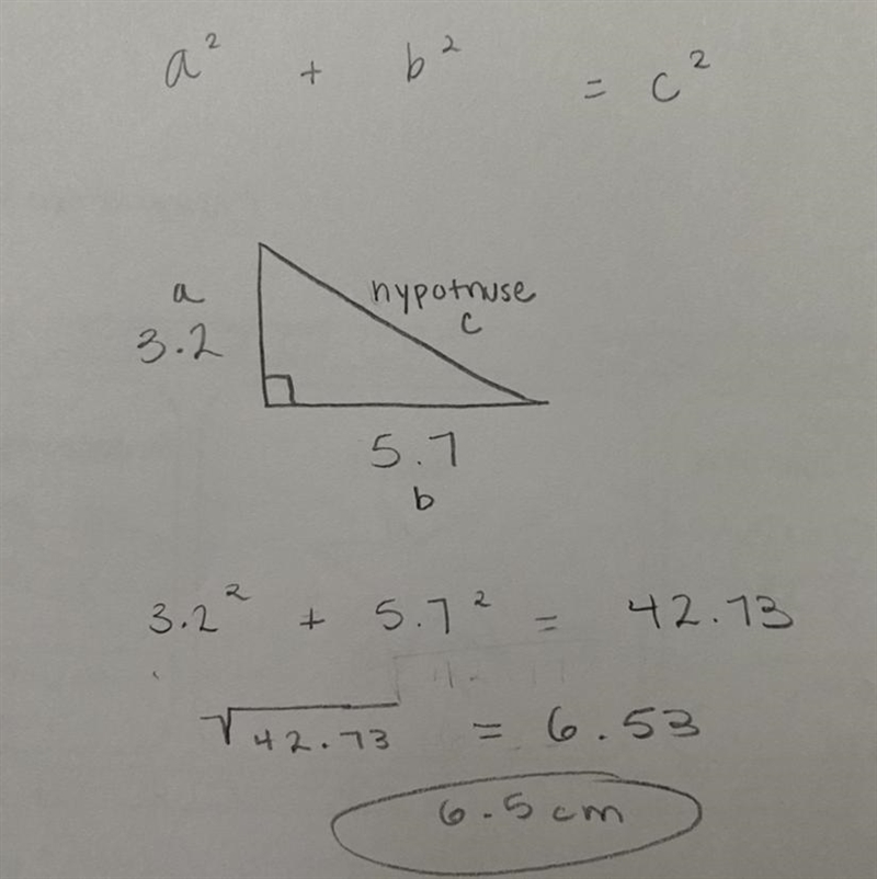 One leg of a right triangle is 3.2 centimeters long. The length of the second leg-example-1