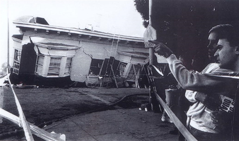 Look again at the pictures of the Marina District and Candlestick Park. They showed-example-1