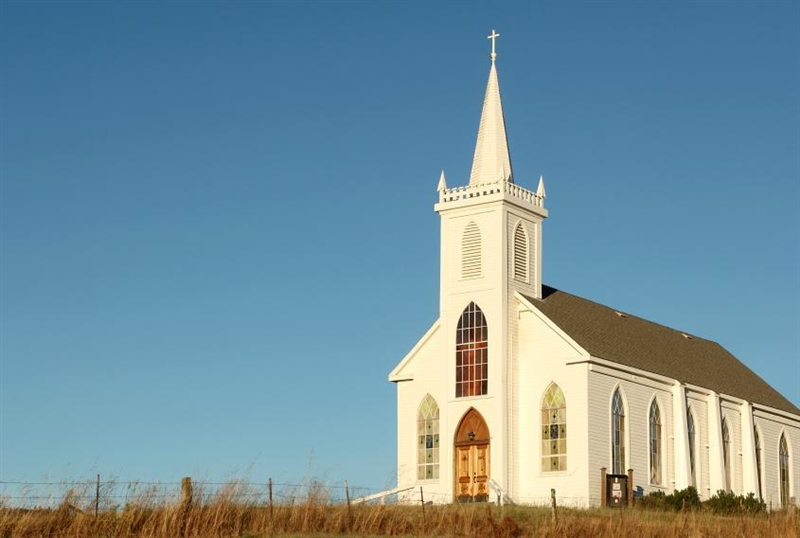 1. What similarities do you notice about both of these building? 2. What differences-example-1