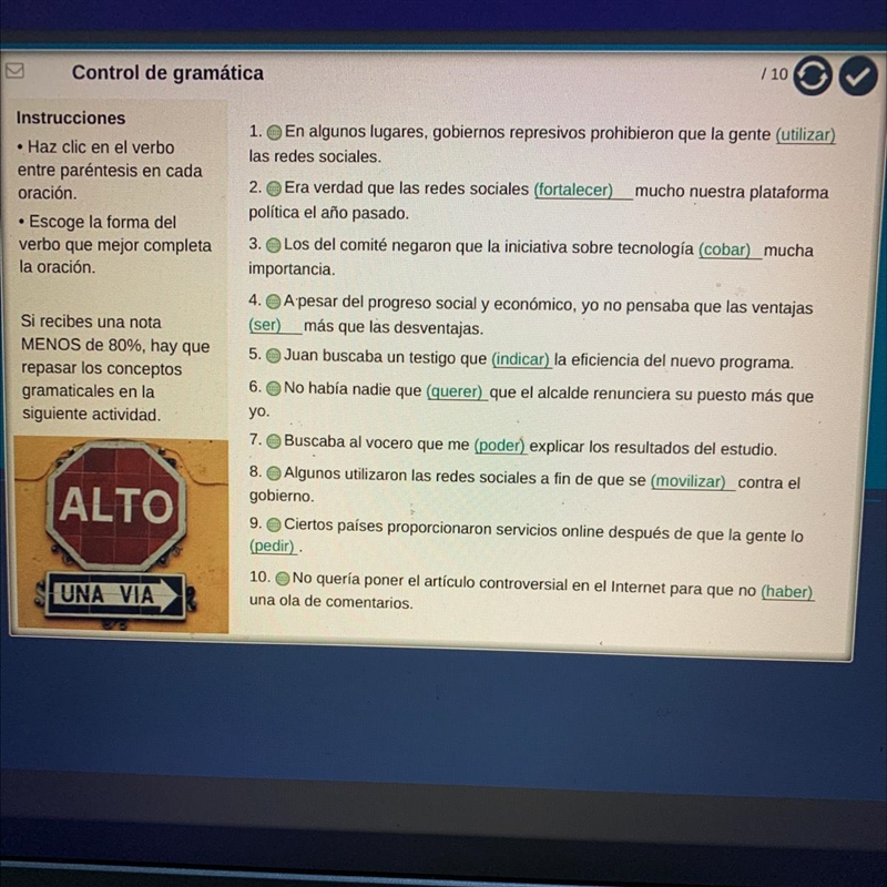 1. En algunos lugares, gobiernos represivos prohibieron que la gente utilizar) las-example-1