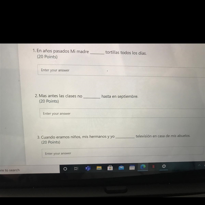 Im stuck on what to put in the blank.... If you know spanish plz help ❤️-example-1