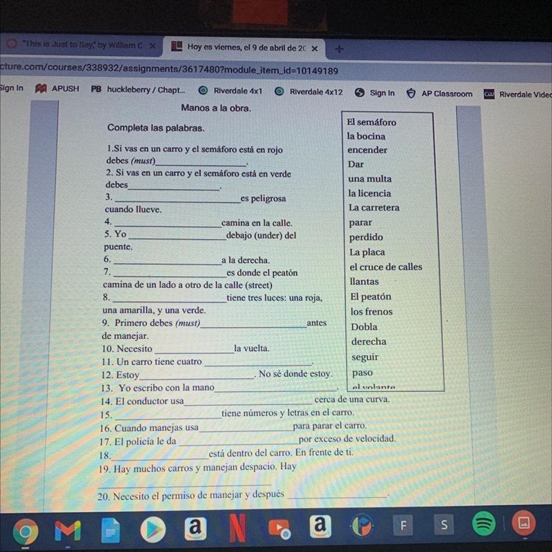 Manos a la obra El semáforo Completa las palabras la bocina 1.Si vas en un carro y-example-1