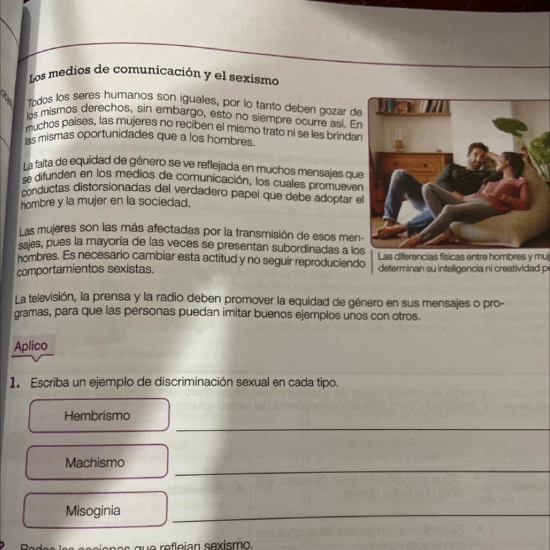 Escriba un ejemplo de discriminación sexual en cada tipo-example-1