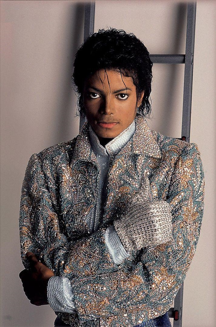 Who is Michael Jackson and what did he do?-example-1