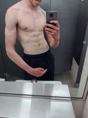 Physique check. How's my physique looking? I'm 15, I've been going to the gym consistently-example-1