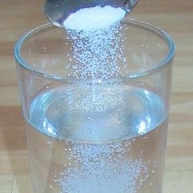 What is the BEST explanation for how stirring the salt into the glass of water increases-example-1