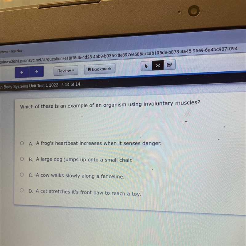 Which of these is an example of an organism using involuntary muscles? A. A frog's-example-1