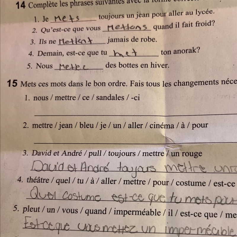 Don’t translate put in the correct order but in French put /jeans/blue/je/un/go/cinema-example-1