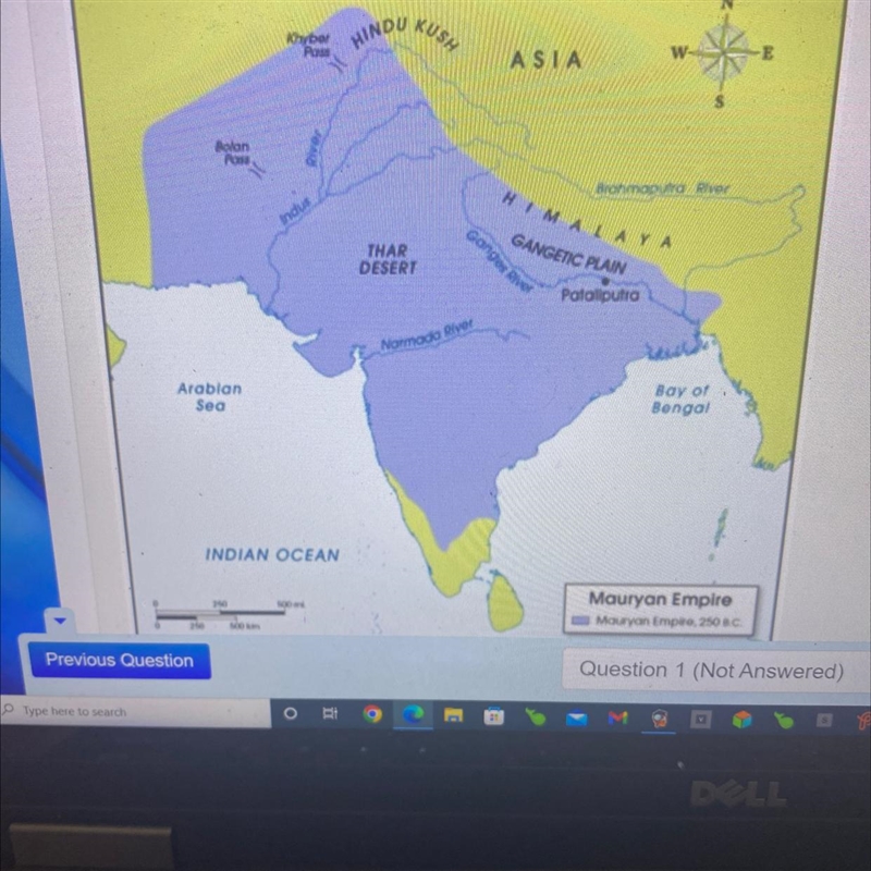 What is the approximate distance between Bolan Pass and Khyber Pass 500 miles 500 kilometers-example-1