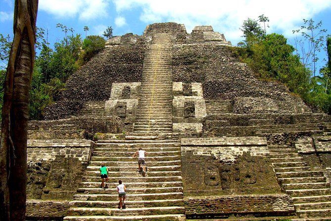 Help me find?! one landmarks of nouthern belize-example-1