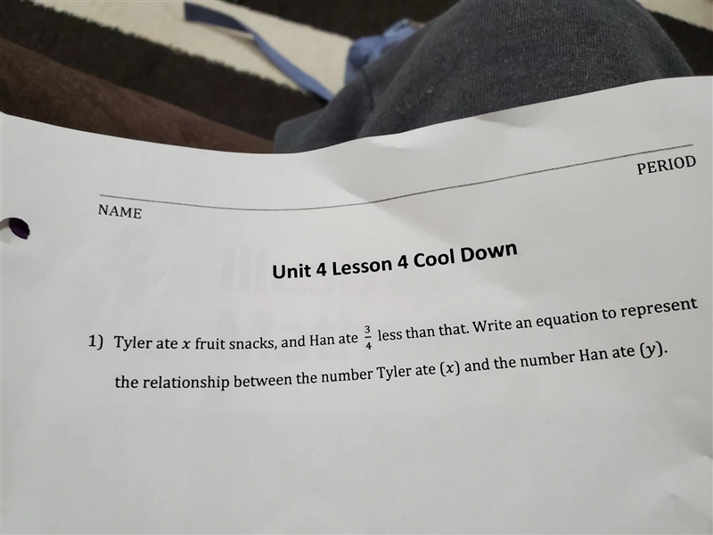 1) Tyler ate x fruit snacks, and Han ate less than that. Write an equation to represent-example-1