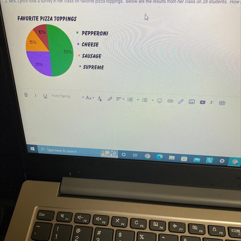 How many of mrs. Lynch’s students prefer cheese pizza?-example-1