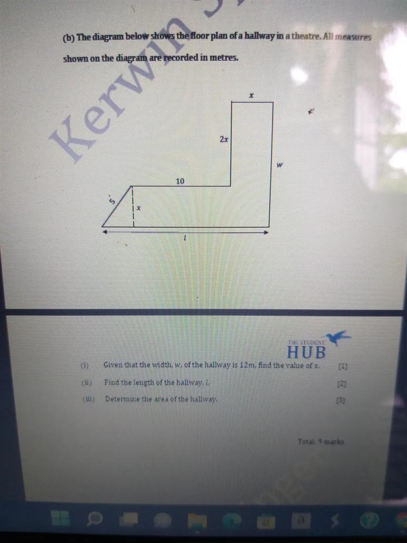 (b) The diagram below shows the floor plan of a hallway in a theatre. ALI MBATIES-example-1