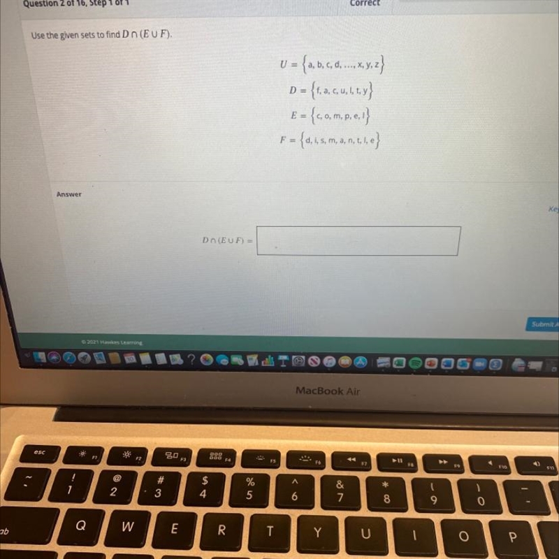 Use the given sets to find D n (E U F).-example-1