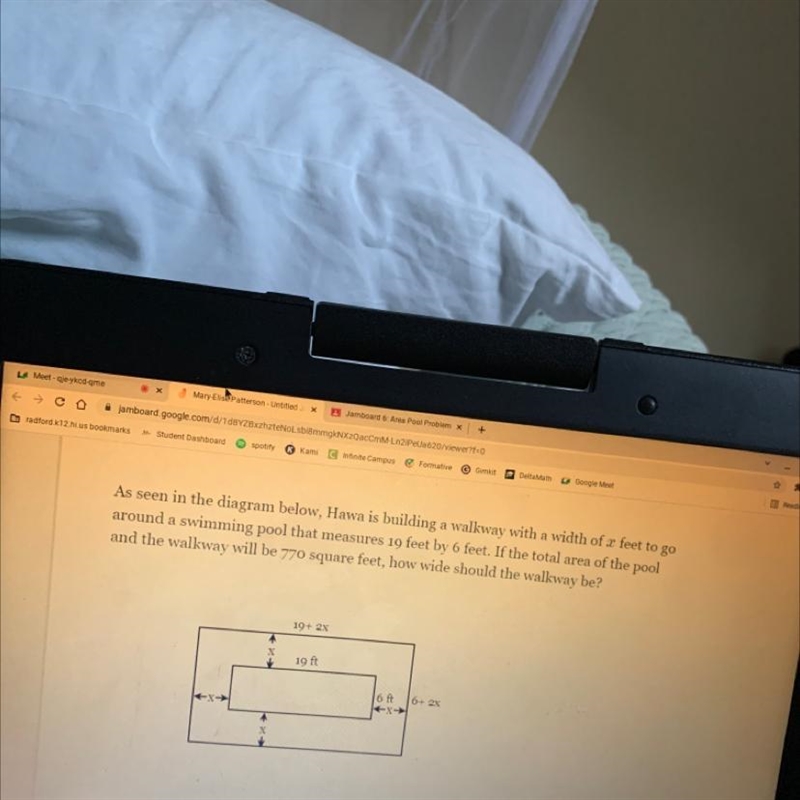 As seen in the diagram below, Hawa is building a walkway with a width of a feet to-example-1