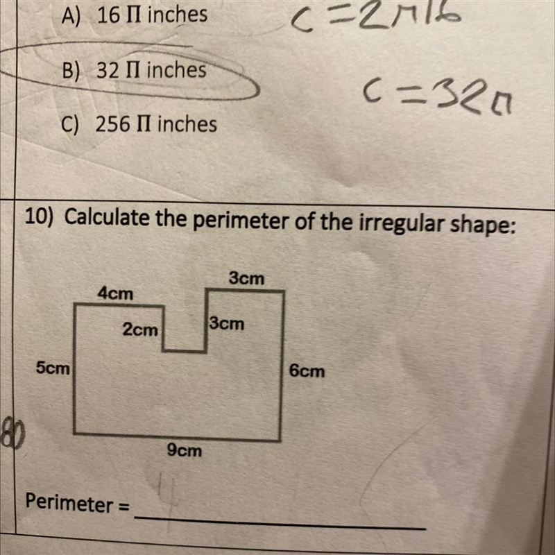 Calculate the perimeter of the irregular shape please show ur work Bc I have too-example-1