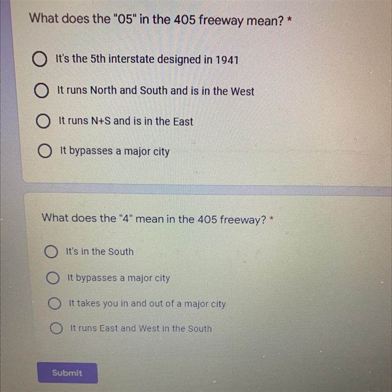 What does 05 in the 405 freeway mean-example-1