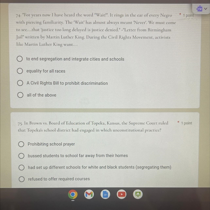 Help with this two questions pleaseee!!-example-1