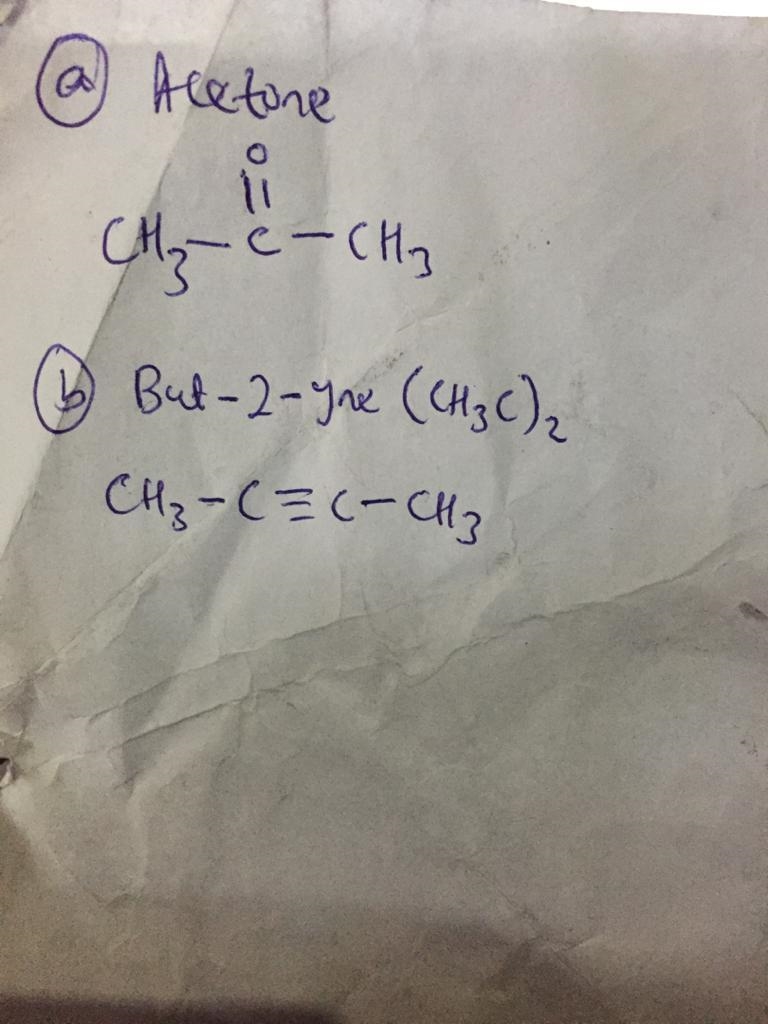 draw the structure of two acyclic compounds with 3 or more carbons which exhibits-example-1