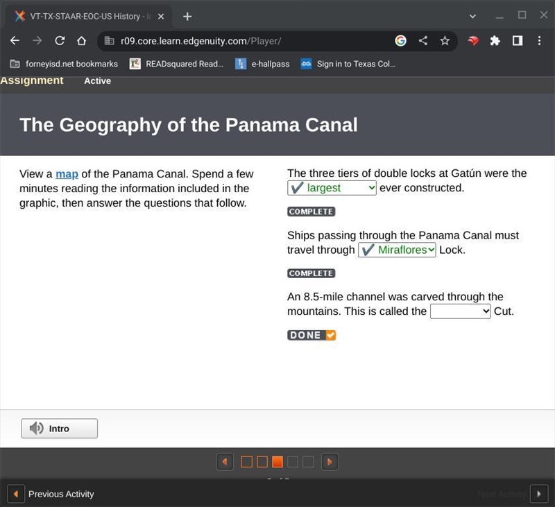 Ships passing through the Panama Canal must travel through _____ Lock. Miraflores-example-1