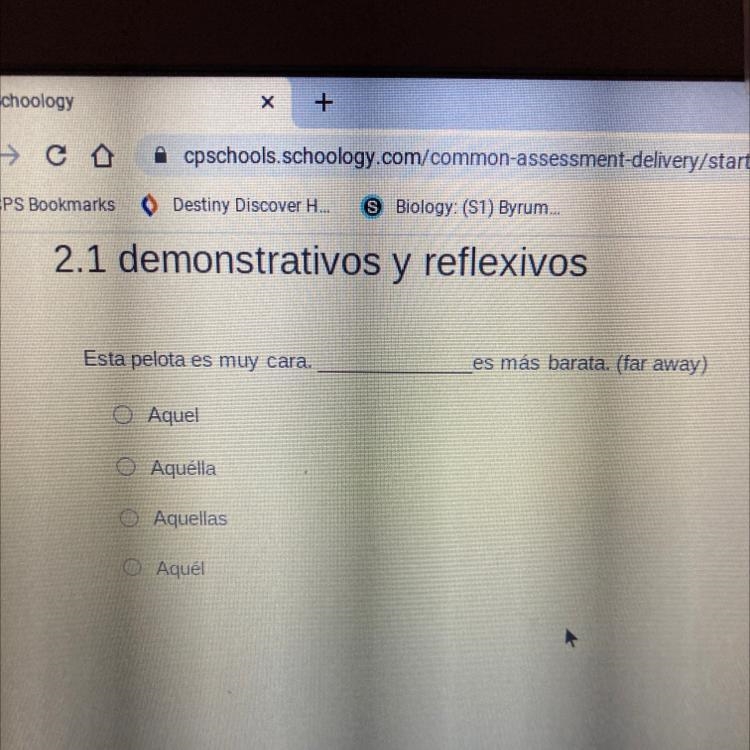 Mi hermano seca el pelo en el baño O me te O nos O se-example-1