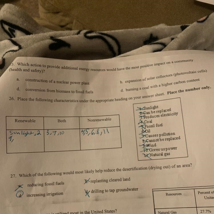 I need help with question 25 at the top.-example-1