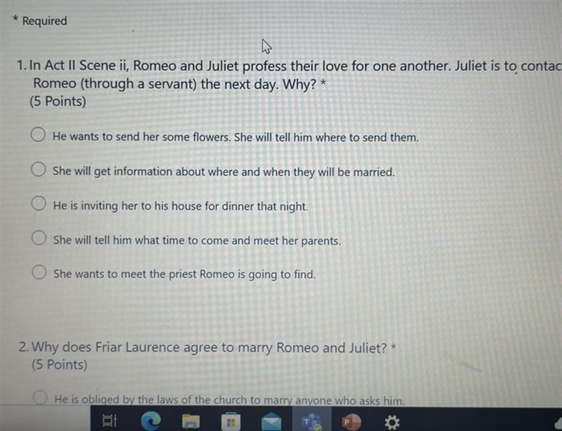 IF U READ ROMEO AND JULIET HELP PLEASE I NEED HELP-example-1